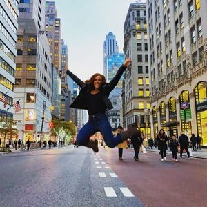 Meet your Posher, Renee